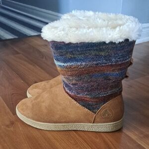 Airwalk Tan and Multicolor Knit Winter Boots